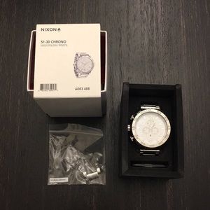 GUC Authentic Men’s Nixon Watch